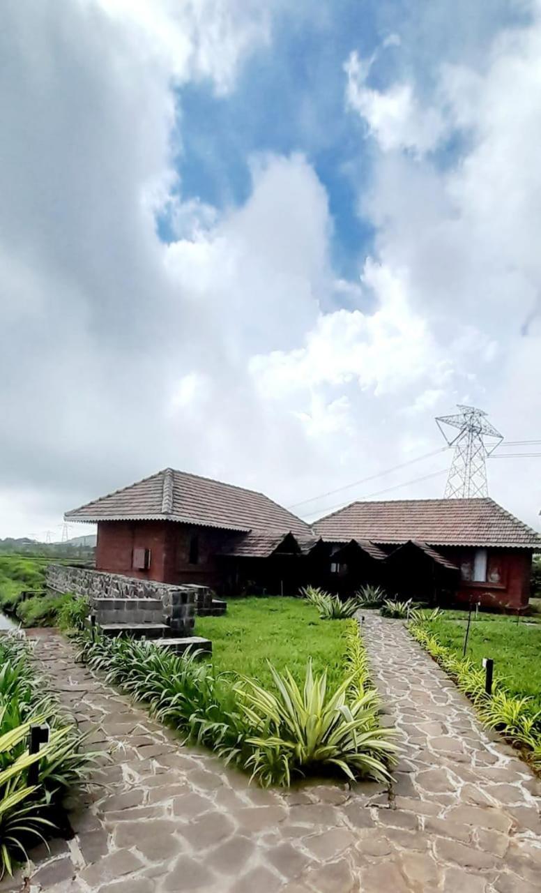 Umbartha Resort Naneghat Ghātghar Εξωτερικό φωτογραφία